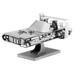 METAL EARTH STAR WARS HAN SOLO SPEEDER - Image 2