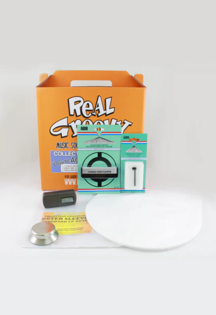 DELUXE TURNTABLE ACCESSORY KIT - Image 2